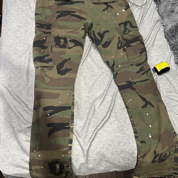 mnml Bootcut Cargo Pants - Camo Camo / 34 - Picture 4 of 5